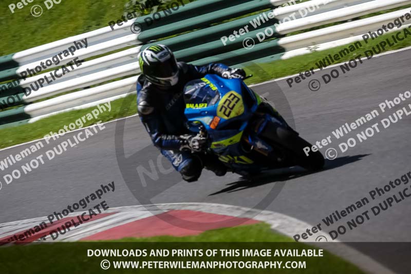 cadwell no limits trackday;cadwell park;cadwell park photographs;cadwell trackday photographs;enduro digital images;event digital images;eventdigitalimages;no limits trackdays;peter wileman photography;racing digital images;trackday digital images;trackday photos
